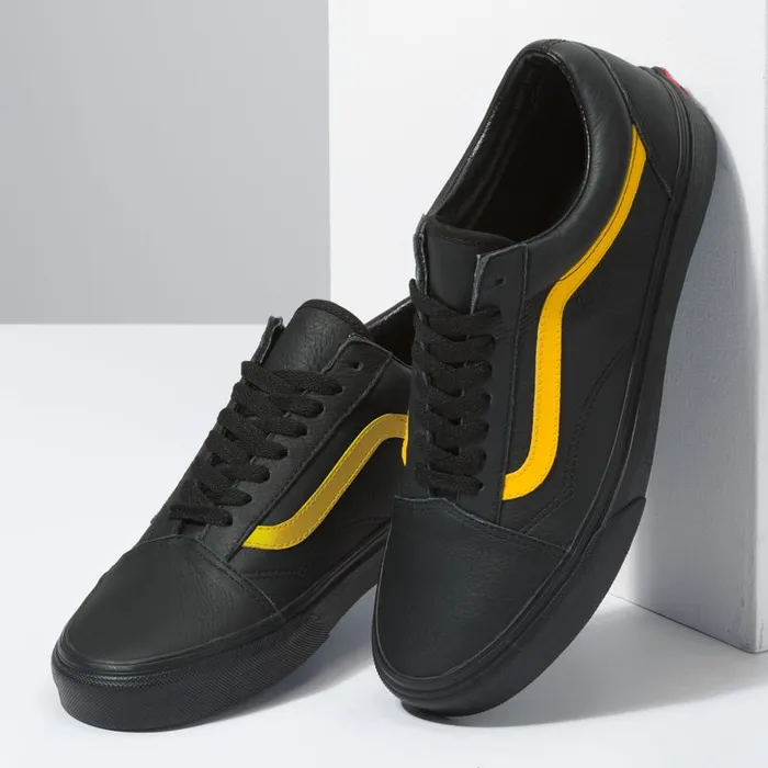 Vans Classics Shoes MensWomens Leather Pop UA Old Skool BlackLemon Chrome Vans Classics Shoes MensWomens Leather Pop UA Old Skool BlackLemon Chrome