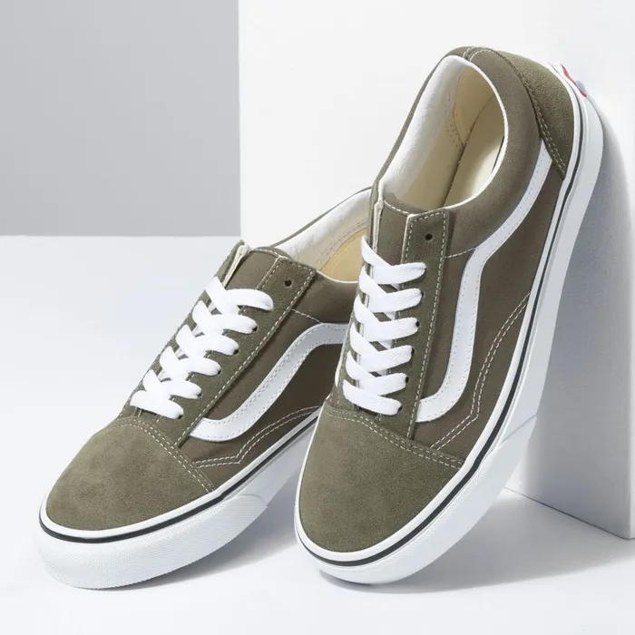 Vans Classics Shoes MensWomens Old Skool Grape LeafTrue White Vans Classics Shoes MensWomens Old Skool Grape LeafTrue White