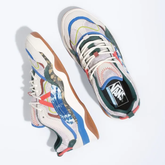 Vans Classics Shoes Womens TieDye Clash TieDye Clash Varix Wc Antique WhiteBistro Green Vans Classics Shoes Womens TieDye Clash TieDye Clash Varix Wc Antique WhiteBistro Green