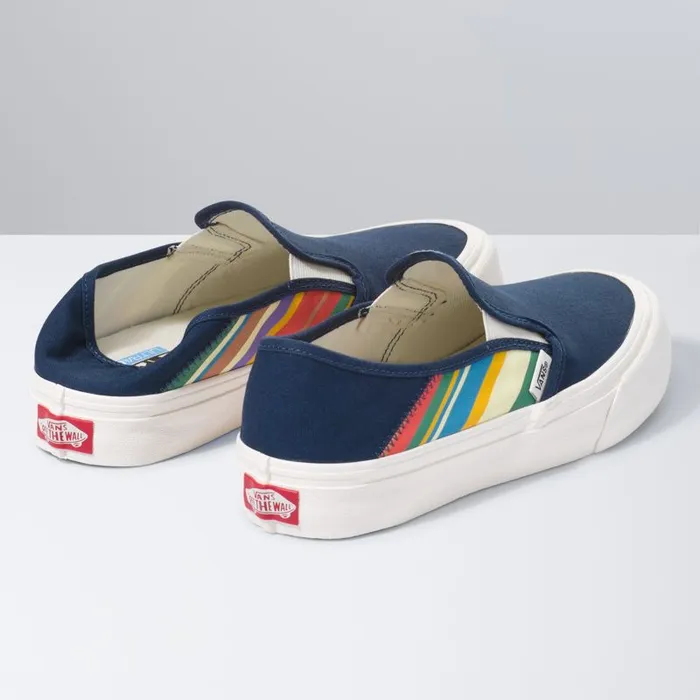 Vans Surf Vibes MensWomens Retro Stripes SlipOn SF Dress Blues