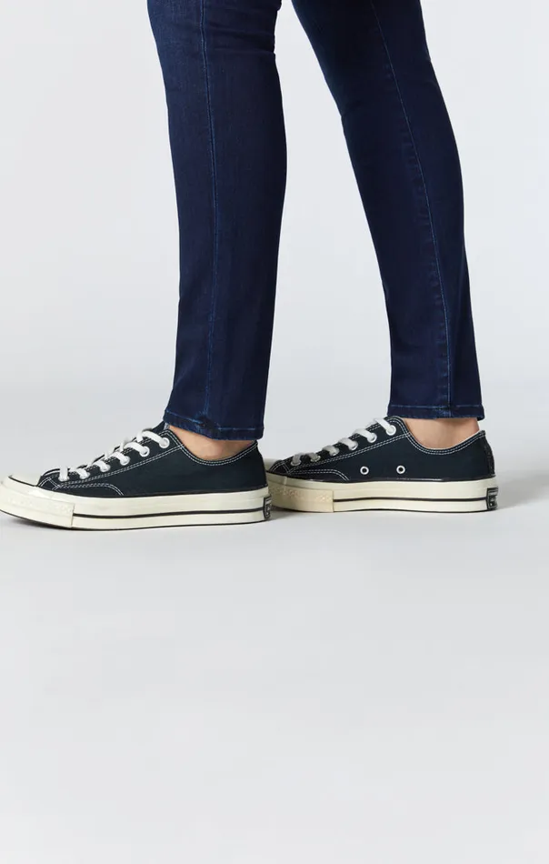 Women Alexa Mid Rise Skinny In Deep Midnight Supersoft Mavi Jeans Denim