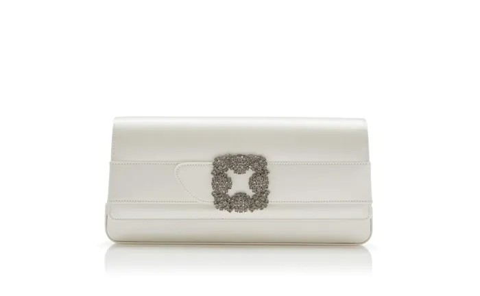 Women Bags Manolo Blahnik GOTHISI Light Cream Satin Jewel Buckle Clutch Women Bags Manolo Blahnik GOTHISI Light Cream Satin Jewel Buckle Clutch
