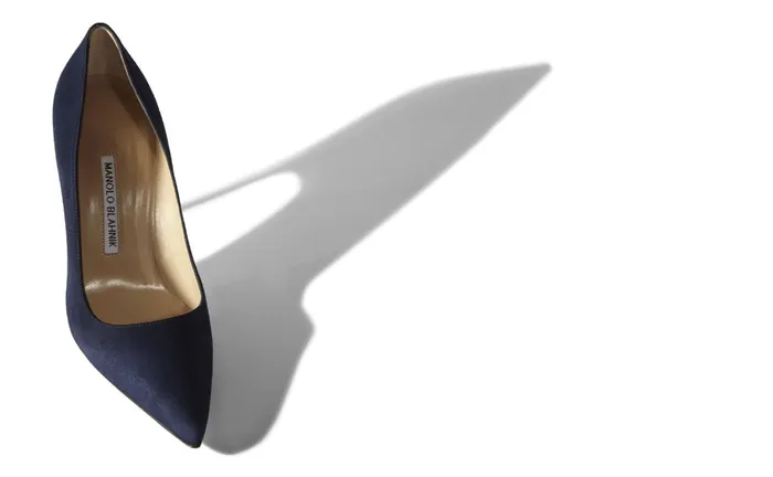 Women BB Manolo Blahnik BB Navy Suede Pointed Toe Pumps