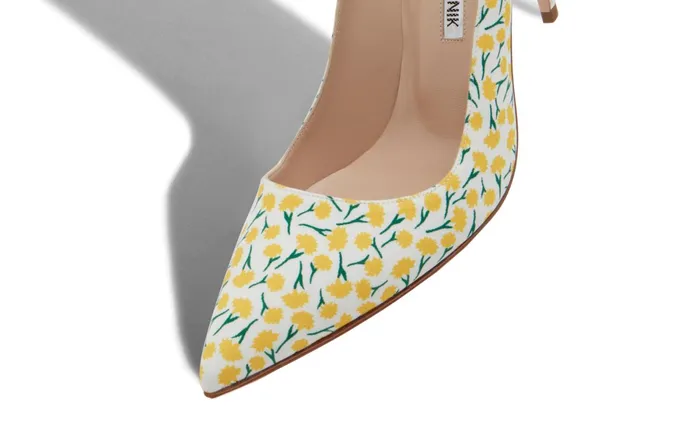 Women BB Manolo Blahnik BB Yellow Cotton Floral Pattern Pointed Toe Pumps