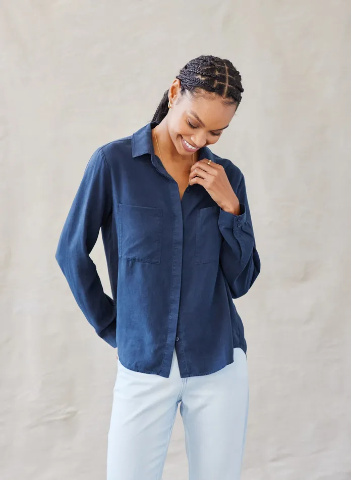 Women Bella Dahl Long Sleeve Two Pocket Classic Button Down 8211 Endless Sea ENDLESS SEA