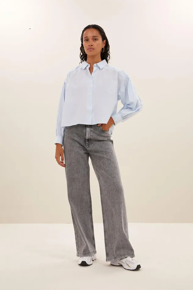 Women Blouses Bybar Sarah Short Chambray Blouse Light Blue Women Blouses Bybar Sarah Short Chambray Blouse Light Blue