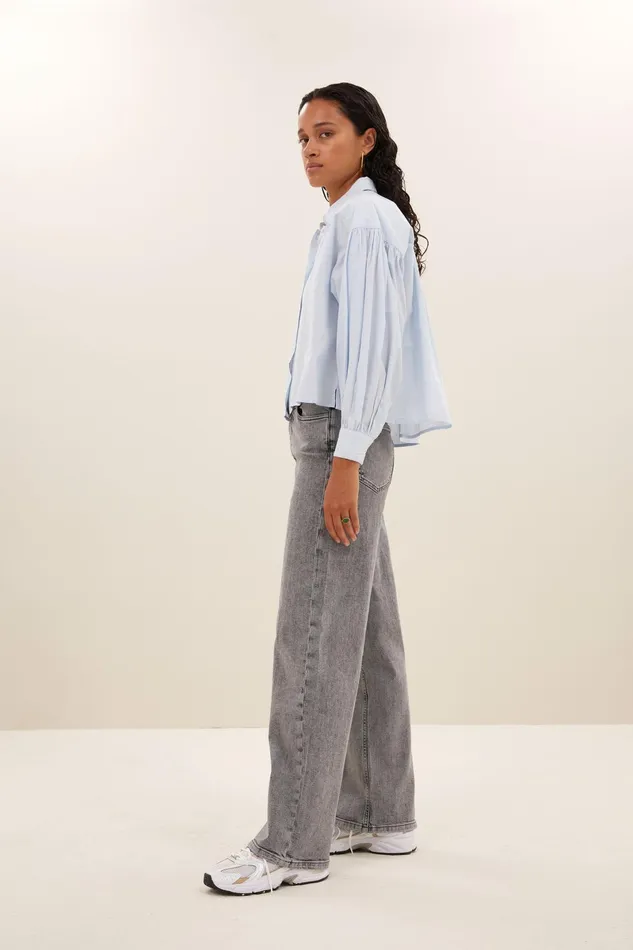 Women Blouses Bybar Sarah Short Chambray Blouse Light Blue Women Blouses Bybar Sarah Short Chambray Blouse Light Blue