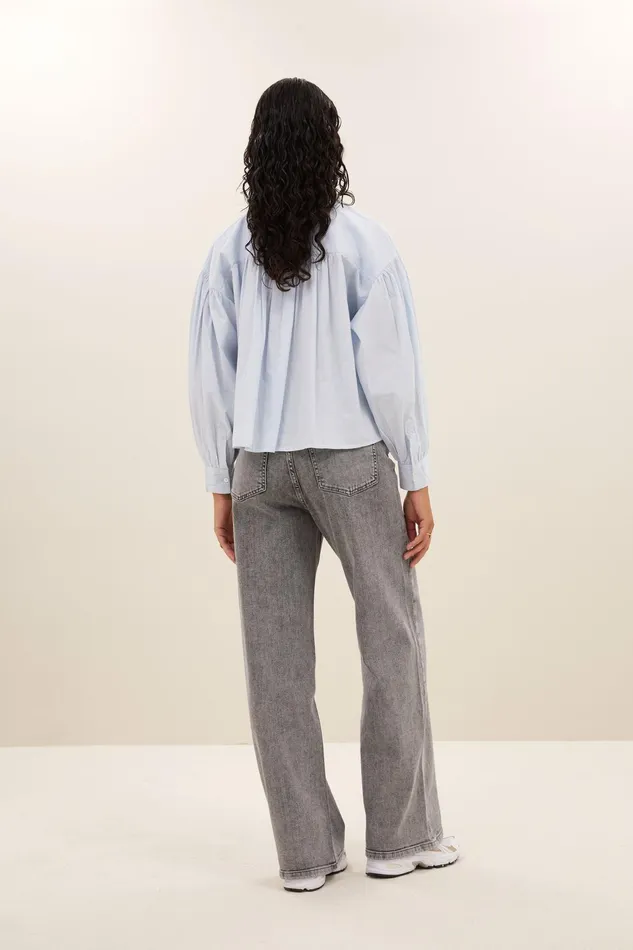 Women Blouses Bybar Sarah Short Chambray Blouse Light Blue Women Blouses Bybar Sarah Short Chambray Blouse Light Blue