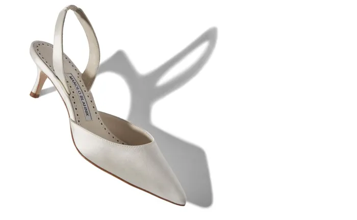 Women Carolyne Manolo Blahnik CAROLYNE BRIDE White Satin Slingback Pumps Women Carolyne Manolo Blahnik CAROLYNE BRIDE White Satin Slingback Pumps