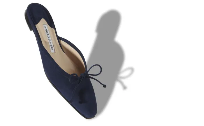 Women Casual Manolo Blahnik BALLERIMU Navy Blue Suede Flat Mules Women Casual Manolo Blahnik BALLERIMU Navy Blue Suede Flat Mules