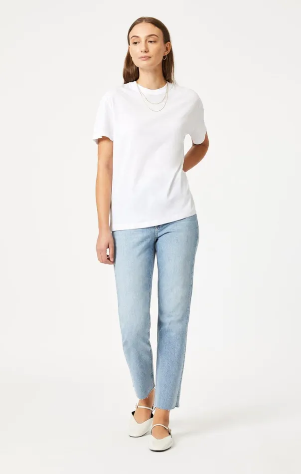 Women Crew Neck TShirt In White Mavi Jeans Tops and TShirts Women Crew Neck TShirt In White Mavi Jeans Tops and TShirts
