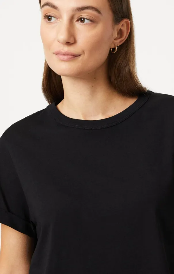 Women Cropped TShirt In Black Mavi Jeans Tops and TShirts