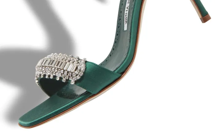 Women Dress Shoes Manolo Blahnik ELVIRA Green Satin Crystal Embellished Sandals Women Dress Shoes Manolo Blahnik ELVIRA Green Satin Crystal Embellished Sandals