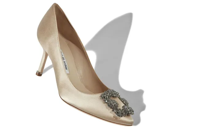 Women Dress Shoes Manolo Blahnik HANGISI 70 Champagne Satin Jewel Buckle Pumps Women Dress Shoes Manolo Blahnik HANGISI 70 Champagne Satin Jewel Buckle Pumps