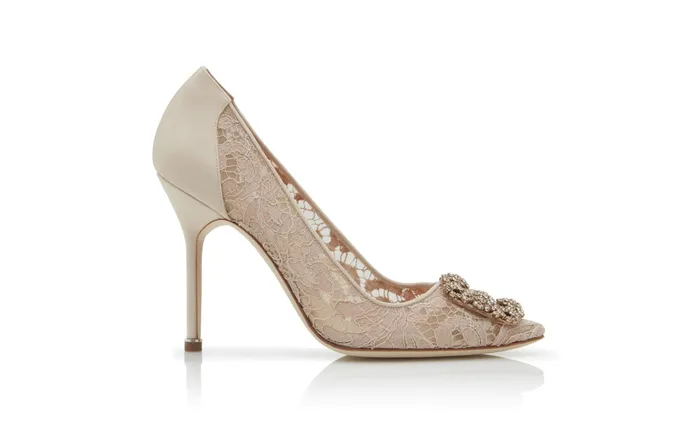 Women Dress Shoes Manolo Blahnik HANGISI LACE Pink Champagne Lace Jewel Buckle Pumps Women Dress Shoes Manolo Blahnik HANGISI LACE Pink Champagne Lace Jewel Buckle Pumps