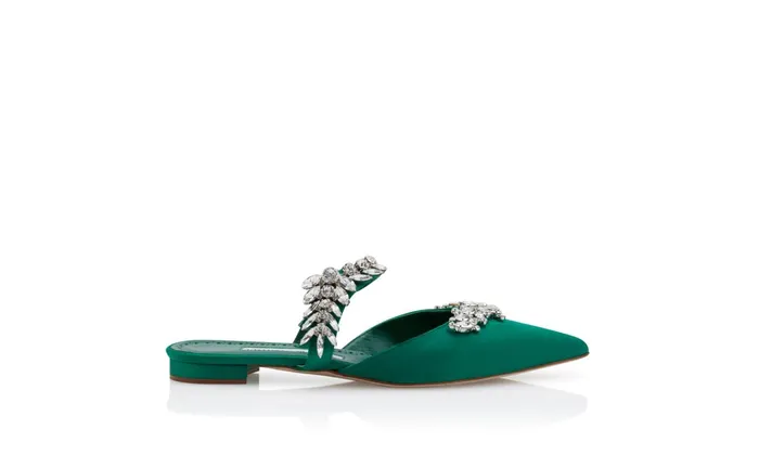 Women Dress Shoes Manolo Blahnik LURUMFLAT Green Satin Crystal Embellished Flat Mules Women Dress Shoes Manolo Blahnik LURUMFLAT Green Satin Crystal Embellished Flat Mules