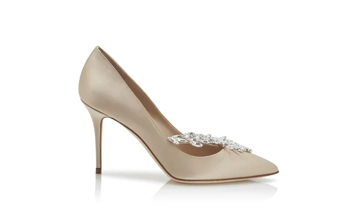 Women Dress Shoes Manolo Blahnik NADIRA Champagne Satin Jewel Buckle Pumps Women Dress Shoes Manolo Blahnik NADIRA Champagne Satin Jewel Buckle Pumps