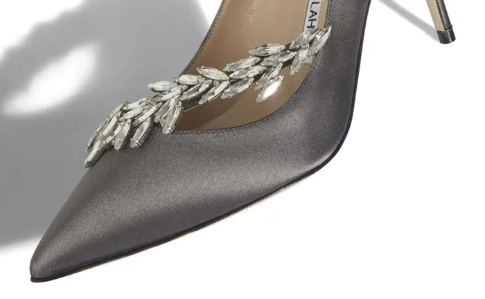 Women Dress Shoes Manolo Blahnik NADIRA Grey Satin Jewel Buckle Pumps Women Dress Shoes Manolo Blahnik NADIRA Grey Satin Jewel Buckle Pumps