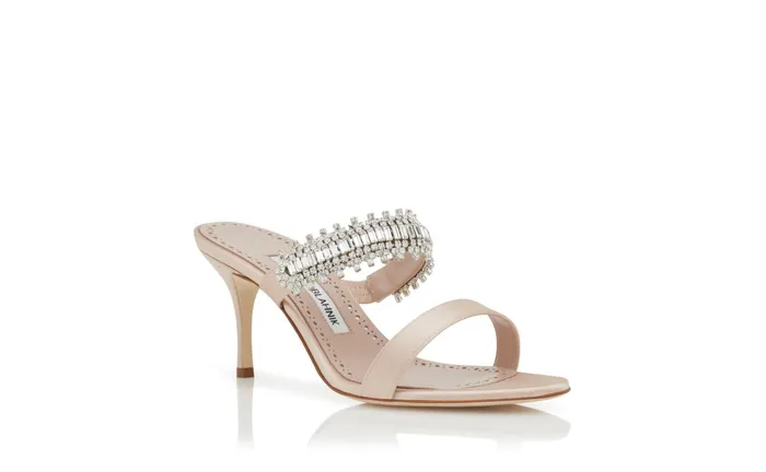 Women Dress Shoes Manolo Blahnik SAKO Pale Blush Satin Crystal Embellished Mules Women Dress Shoes Manolo Blahnik SAKO Pale Blush Satin Crystal Embellished Mules