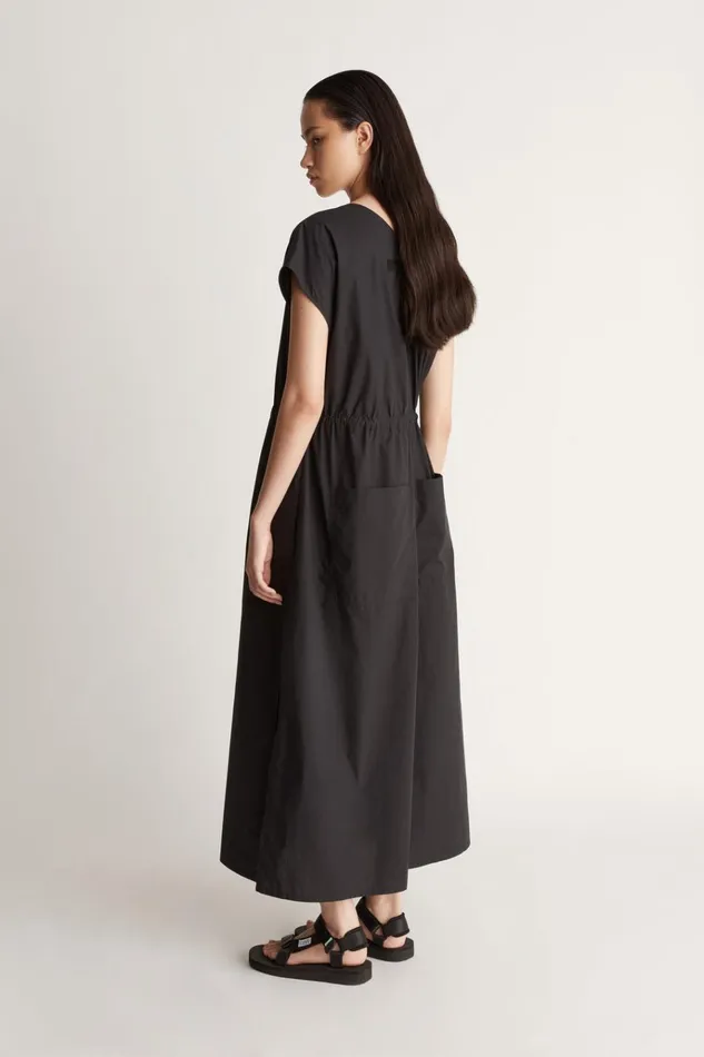 Women Dresses Lee Mathews LM Poplin V Neck Dress Black