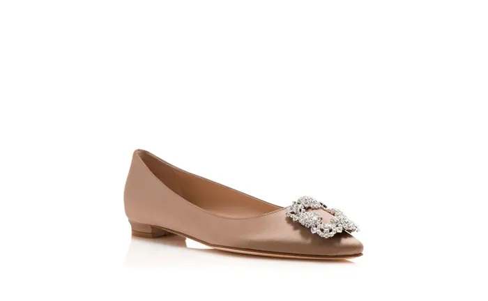 Women Flats Manolo Blahnik HANGISIFLAT Beige Satin Jewel Buckle Flat Shoes
