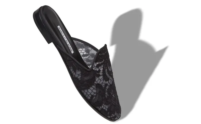 Women Flats Manolo Blahnik MARIAMU Black Lace Flat Mules Women Flats Manolo Blahnik MARIAMU Black Lace Flat Mules