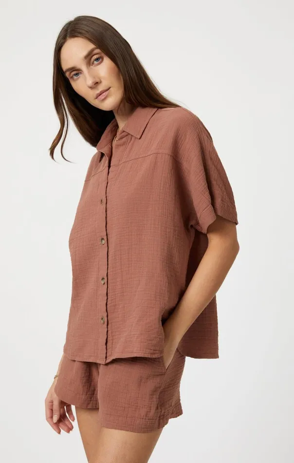 Women Gauze Short Sleeve Shirt In Brownie Mavi Jeans Shirts Women Gauze Short Sleeve Shirt In Brownie Mavi Jeans Shirts