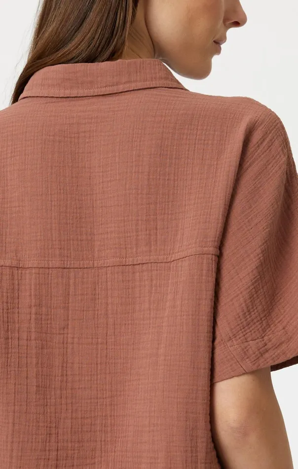 Women Gauze Short Sleeve Shirt In Brownie Mavi Jeans Shirts Women Gauze Short Sleeve Shirt In Brownie Mavi Jeans Shirts