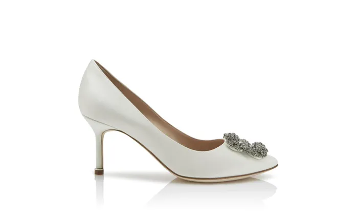 Women Hangisi Manolo Blahnik HANGISI 70 White Satin Jewel Buckle Pumps Women Hangisi Manolo Blahnik HANGISI 70 White Satin Jewel Buckle Pumps