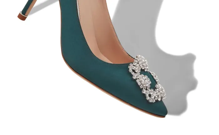 Women Hangisi Manolo Blahnik HANGISI 90 Forest Green Satin Jewel Buckle Pumps Women Hangisi Manolo Blahnik HANGISI 90 Forest Green Satin Jewel Buckle Pumps
