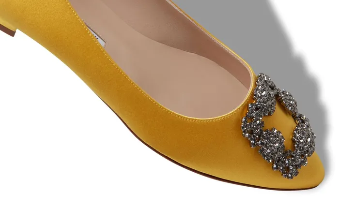 Women Hangisi Manolo Blahnik HANGISIFLAT Yellow Satin Jewel Buckle Flat Shoes Women Hangisi Manolo Blahnik HANGISIFLAT Yellow Satin Jewel Buckle Flat Shoes