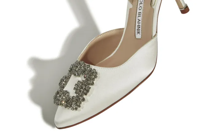 Women Hangisi Manolo Blahnik HANGISLI Cream Satin Jewel Buckle Slingback Pumps Women Hangisi Manolo Blahnik HANGISLI Cream Satin Jewel Buckle Slingback Pumps