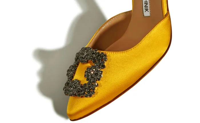 Women Hangisi Manolo Blahnik HANGISLI Yellow Satin Jewel Buckle Slingback Pumps Women Hangisi Manolo Blahnik HANGISLI Yellow Satin Jewel Buckle Slingback Pumps