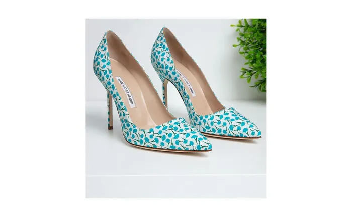 Women High Heels Manolo Blahnik BB Blue Cotton Floral Pattern Pointed Toe Pumps Women High Heels Manolo Blahnik BB Blue Cotton Floral Pattern Pointed Toe Pumps