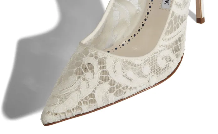 Women High Heels Manolo Blahnik BBLA BRIDE White Lace Pointed Toe Pumps Women High Heels Manolo Blahnik BBLA BRIDE White Lace Pointed Toe Pumps
