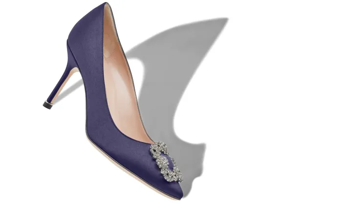 Women High Heels Manolo Blahnik HANGISI 90 Dark Blue Satin Jewel Buckle Pumps Women High Heels Manolo Blahnik HANGISI 90 Dark Blue Satin Jewel Buckle Pumps