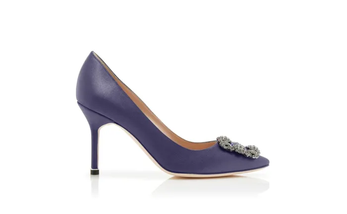 Women High Heels Manolo Blahnik HANGISI 90 Dark Blue Satin Jewel Buckle Pumps Women High Heels Manolo Blahnik HANGISI 90 Dark Blue Satin Jewel Buckle Pumps