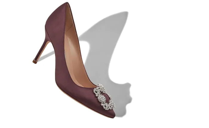 Women High Heels Manolo Blahnik HANGISI 90 Dark Purple Satin Jewel Buckle Pumps Women High Heels Manolo Blahnik HANGISI 90 Dark Purple Satin Jewel Buckle Pumps