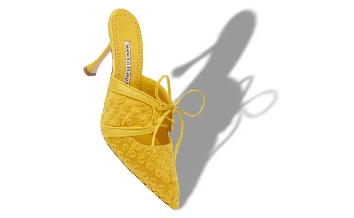 Women High Heels Manolo Blahnik POWELMU Yellow Textile Dobby Print Embroidered Mules