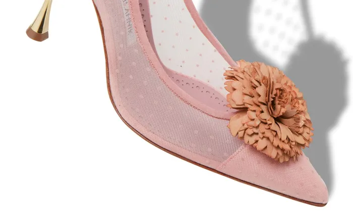 Women High Heels Manolo Blahnik SOHEMIAS Light Pink Mesh Polka Dot Pumps Women High Heels Manolo Blahnik SOHEMIAS Light Pink Mesh Polka Dot Pumps