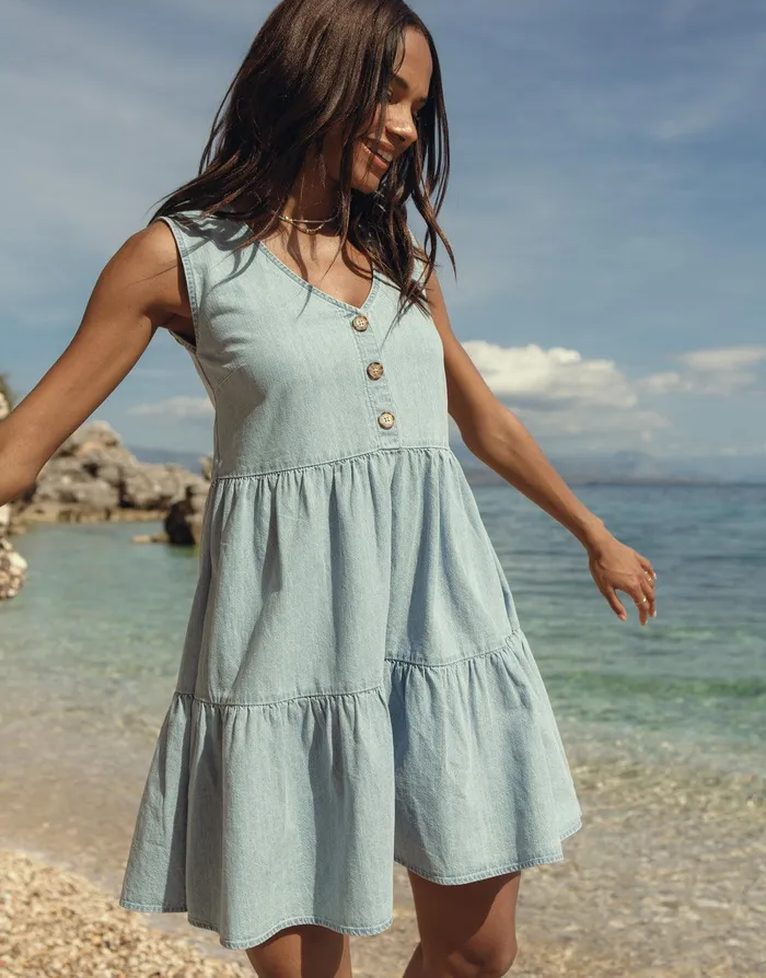 Women Light Blue Chambray V Neck Tiered Mini Smock Dress Light Blue Threadbare Dresses Women Light Blue Chambray V Neck Tiered Mini Smock Dress Light Blue Threadbare Dresses