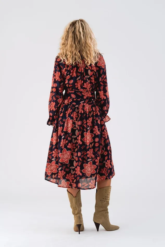 Women Lollys Laundry Dresses AminaLL Midi Dress LS Graphic Print