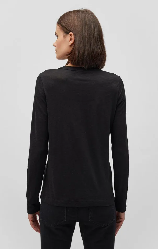 Women Long Sleeve Crew Neck In Black Mavi Jeans Tops and TShirts Women Long Sleeve Crew Neck In Black Mavi Jeans Tops and TShirts