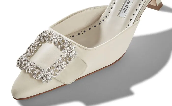 Women Maysale Manolo Blahnik MAYSALE BRIDE Cream Crepe De Chine Jewel Buckle Mules Women Maysale Manolo Blahnik MAYSALE BRIDE Cream Crepe De Chine Jewel Buckle Mules
