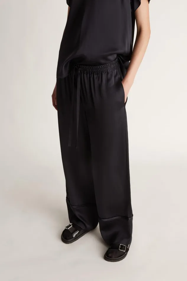 Women Pants And Shorts Lee Mathews Stella Silk Satin Pant Midnight