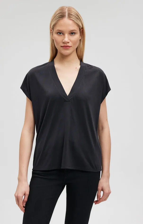 Women VNeck Shirt In Black Mavi Jeans Shirts Women VNeck Shirt In Black Mavi Jeans Shirts