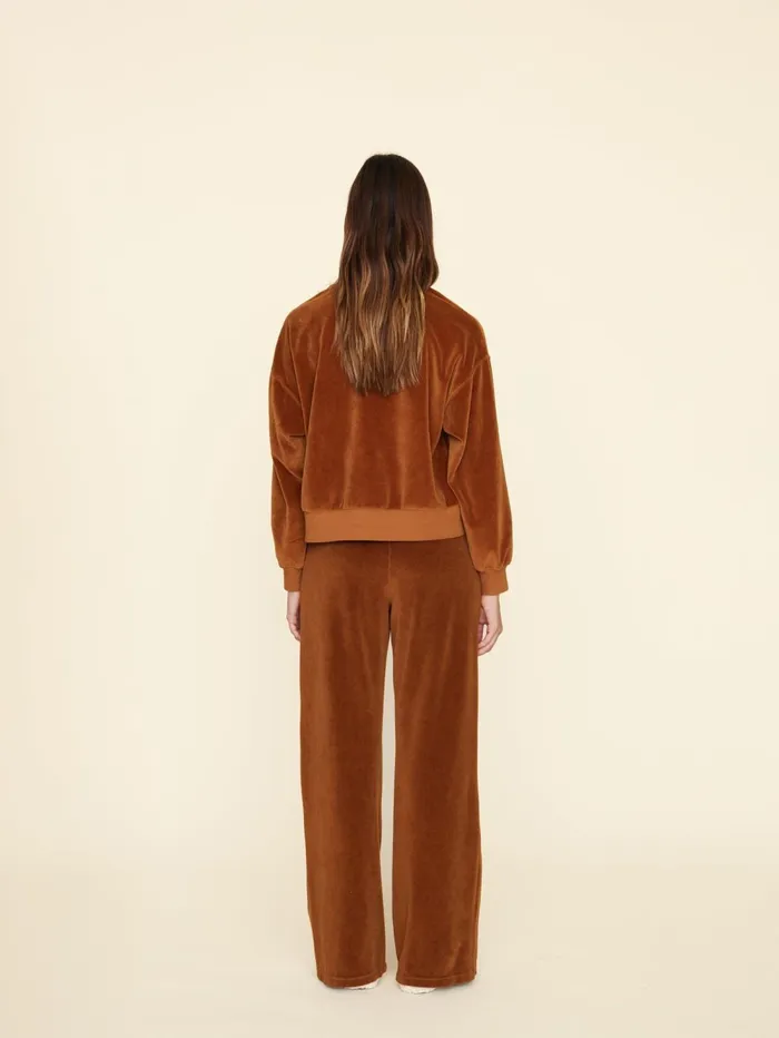 XRENA Brown Sugar Mavis Velour Sweatpant Women Sweats and Tees XRENA Brown Sugar Mavis Velour Sweatpant Women Sweats and Tees